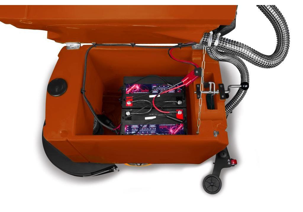 Аккумуляторная поломоечная машина с приводом на колёса Метлана М50BТ (АКБ Li-ion и ЗУ), оранжевая